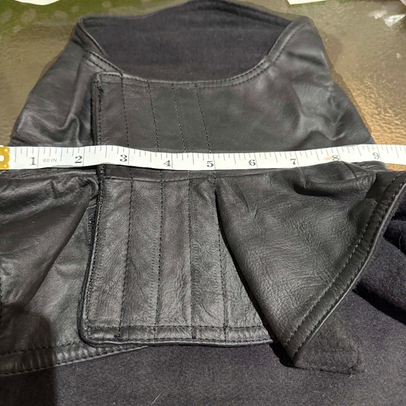 SCARF/NECK WARMER, LEATHER WITH SOFT FLEECE INSIDE, VELCRO CLOSURES, - Picture 9 of 10